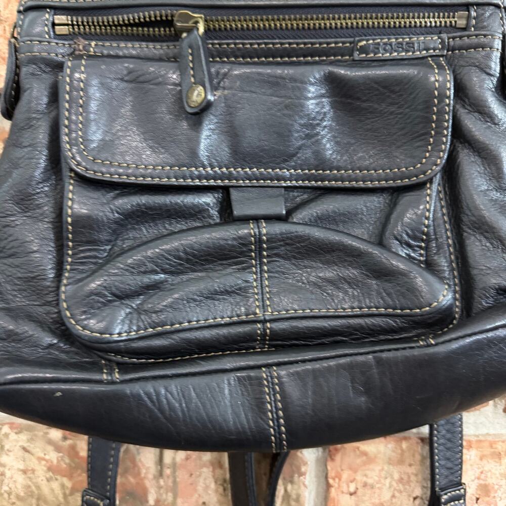 Fossil Mini Leather Backpack Purse Key Purse Adjustable Straps - Picture 2 of 6